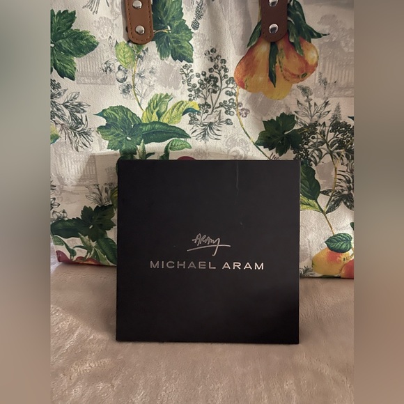 Michael Aram Safari Cheese Knife Set - Picture 5 of 6